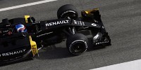 Foto zur News: Software legt Renault zum Testauftakt der Formel 1 lahm