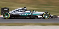 Foto zur News: Weiche Reifen, wenig Sprit: Rosberg gibt Mercedes-Kostprobe