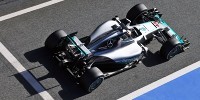 Foto zur News: Lewis Hamiltons Drohung: &quot;Mercedes noch stärker als 2015&quot;