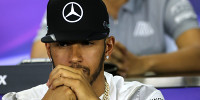 Foto zur News: Schlechtes Vorbild im Netz: Lewis Hamilton verweigert Fragen