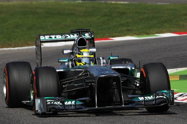 Foto zur News: Rosberg hadert mit der Balance