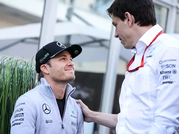 Foto zur News: Toto Wolff über Red Bull: "Sie brauchen einen Psychiater!"