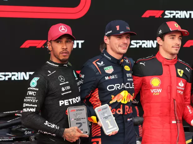 Foto in den Nachrichten: Villeneuve über Ferrari-Wechsel: Das unterscheidet Hamilton von Verstappen