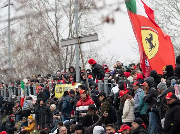 Foto zur News: "Wow!" - Hamiltons erste Ferrari-Fahrt übertrifft all seine Erwartungen