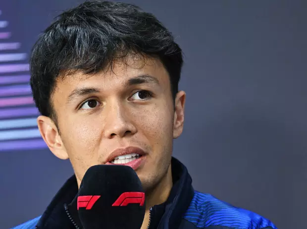 Foto zur News: Bestzeit für Sainz - Albon: Williams "in viel besserer Position" als 2024