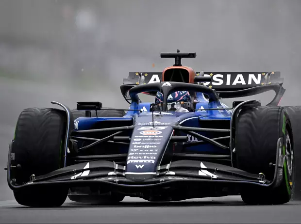 Foto zur News: Williams: Wie "Strategieingenieur" Sainz zu Albons P5 beigetragen hat