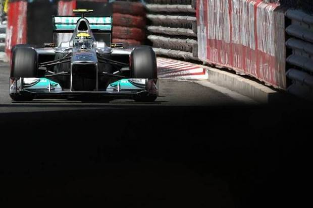Foto zur News: Mercedes: Lob für Kraftakt der Mechaniker