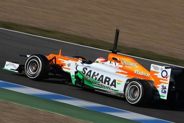 Foto zur News: Jerez: Räikkönen-Bestzeit beim Testauftakt