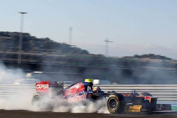 Foto zur News: Lebenszeichen von Ferrari: Bestzeit vor Vergne