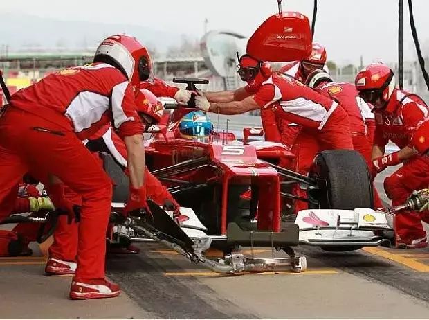 Foto zur News: Nach dem Sepang-Sieg: Wie stark ist Ferrari wirklich?