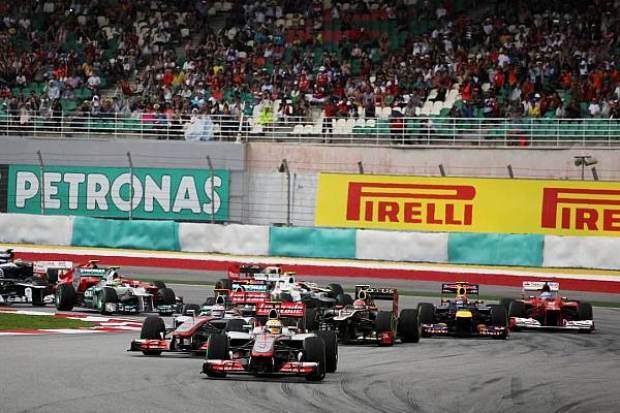 Foto zur News: Malaysia: Alonso verhindert Sensation durch Perez