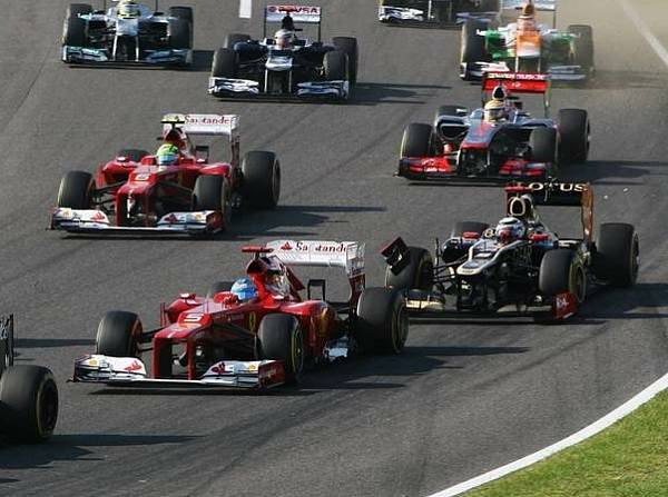 Foto zur News: Alonso-Crash: Räikkönen sieht Schuld nicht bei sich