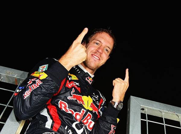 Foto zur News: Vettel verspricht keine Siege - aber den Finger