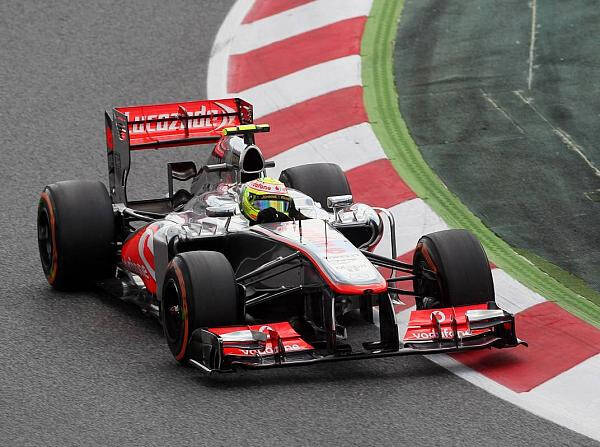 Foto zur News: McLaren: "Checo" brilliert im Barcelona-Qualifying