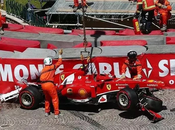 Foto zur News: Ferrari: Alonso nur Siebter, Massa erneut mit Crash