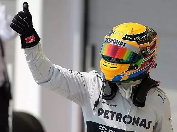 Foto zur News: Hamilton von der Pole überrascht