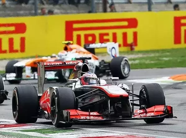 Foto zur News: Schwieriges Jubiläumsrennen für McLaren