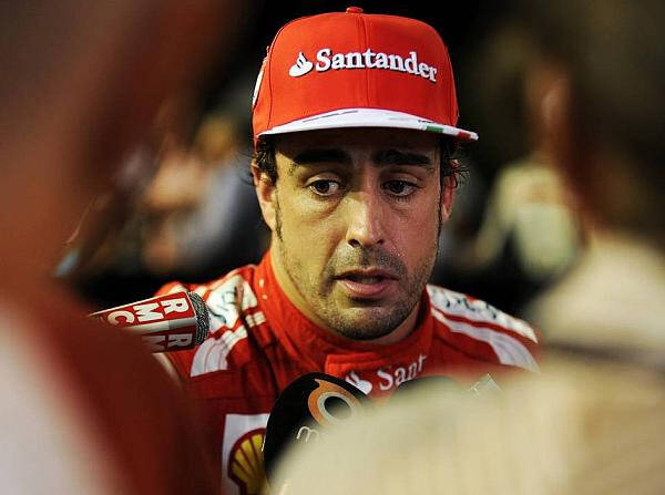 Foto zur News: "Traurige Neuigkeiten" für Alonso: Ferrari immer langsamer