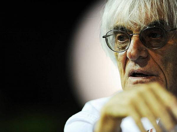 Foto zur News: Ecclestone: "Hätte Prozess mit Geld verhindern können"