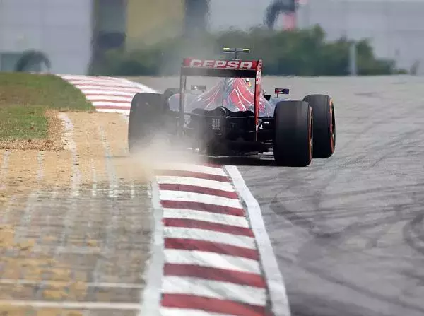 Foto zur News: Der Jungbulle bockt nicht: "Wirklich guter Tag" für Toro Rosso