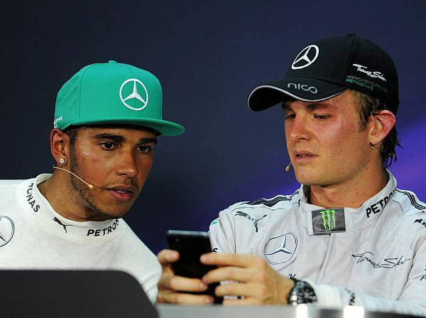 Foto zur News: Hamilton #AND# Rosberg: (Noch) ziemlich beste Teamkollegen