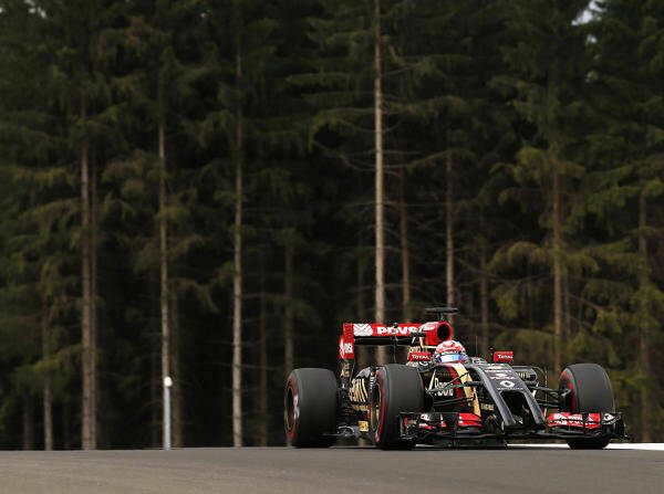 Foto zur News: Lotus: Mit viel Benzin (fast) so schnell wie Red Bull