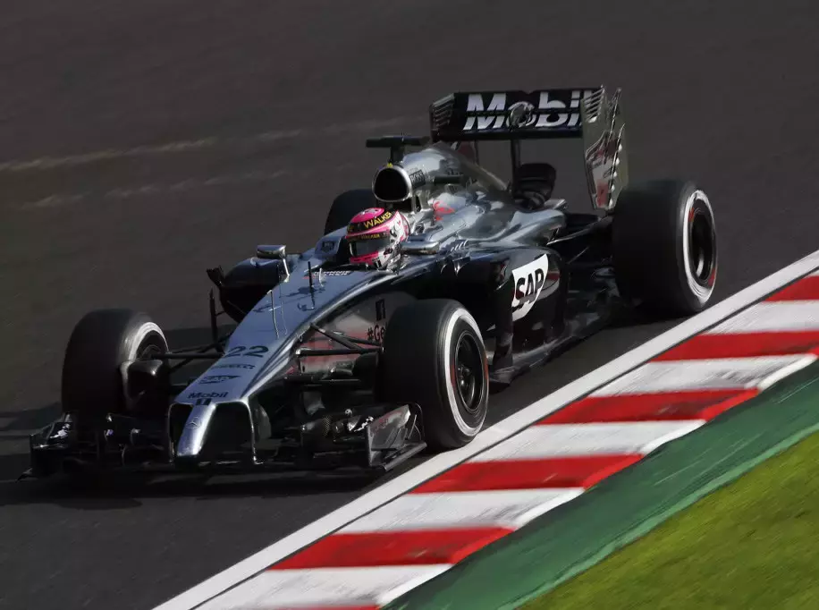 Foto zur News: McLaren mit gutem Auftakt in Suzuka