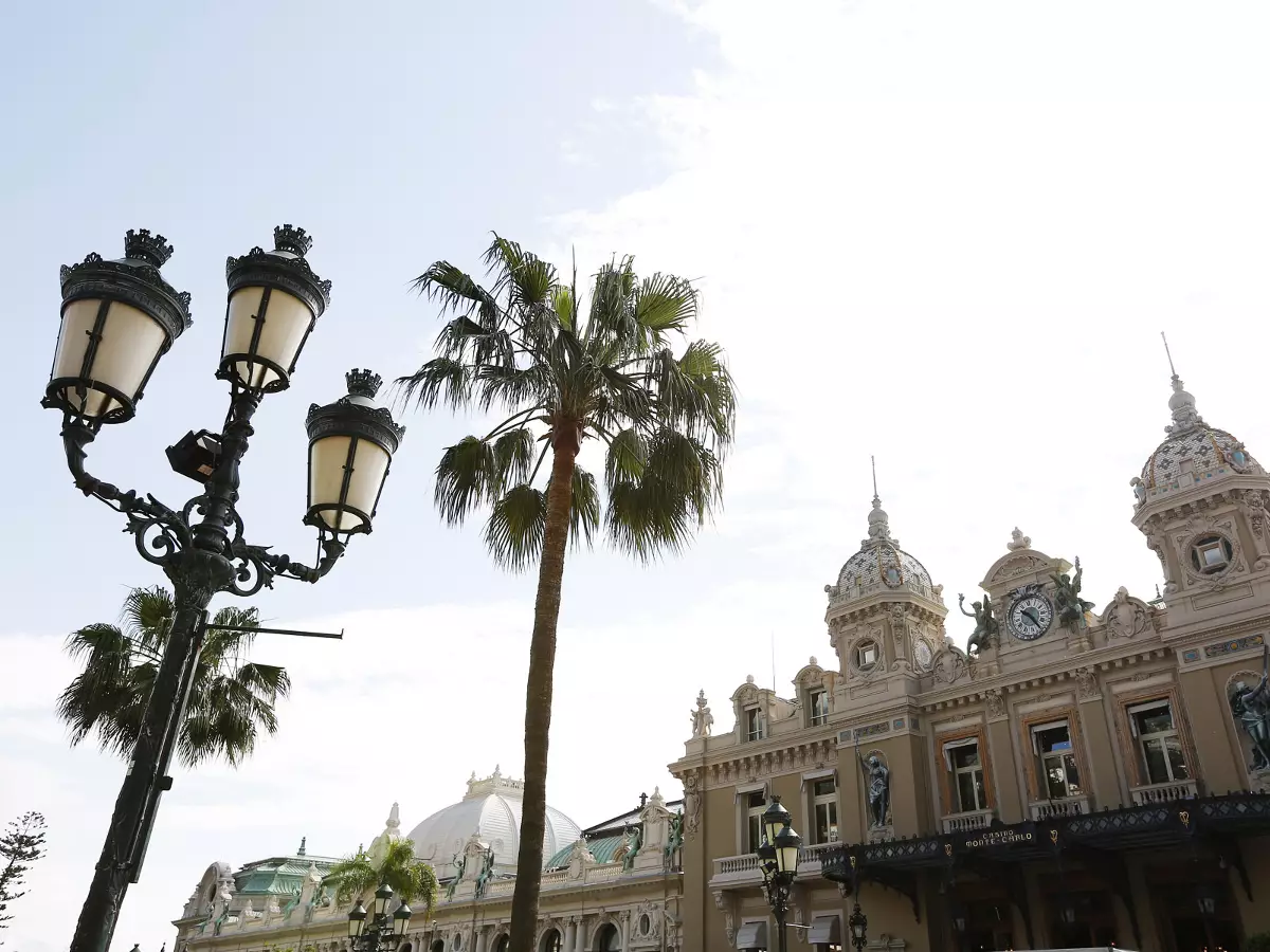 Foto zur News: Rennwetter Monaco: Trocken bleibt nur der Champagner