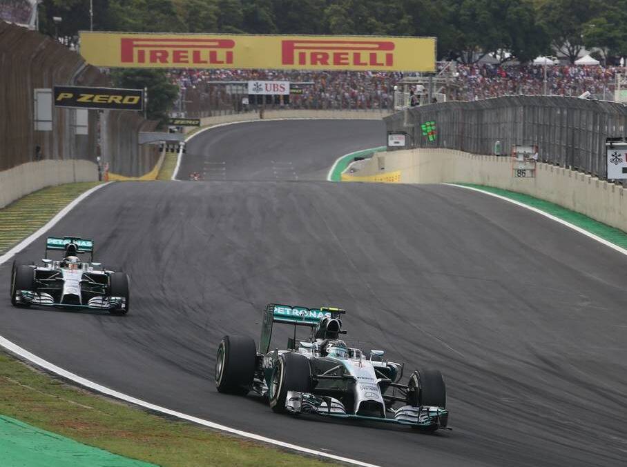 Foto zur News: Mercedes: Lewis Hamilton will Interlagos-Flaute beenden