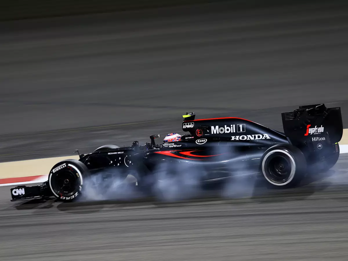 Foto zur News: P3 in Bahrain: McLaren jubelt über "besten Tag" der Honda-Ära