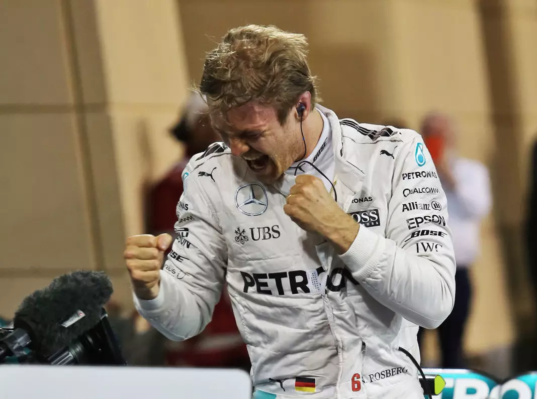 Foto zur News: Rennvorschau Schanghai: Ist Nico Rosberg noch zu bremsen?