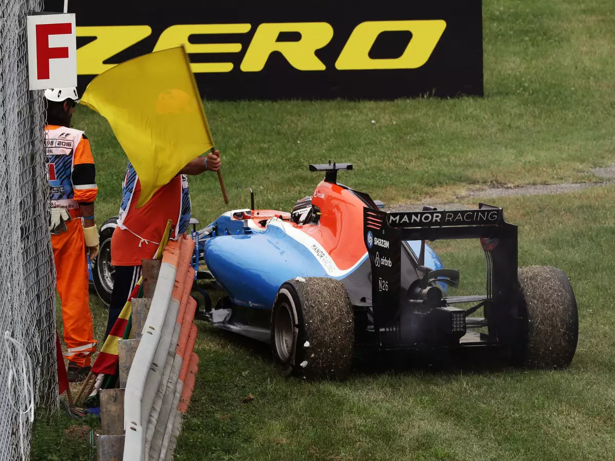 Foto zur News: Manor: Defekt kostet Pascal Wehrlein ein Top-Resultat