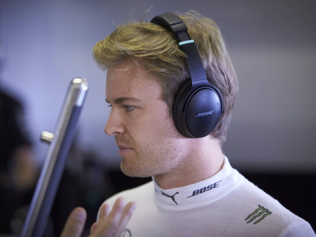 Foto zur News: Hamilton sieht sich als Champion: Nico Rosberg ist's egal...