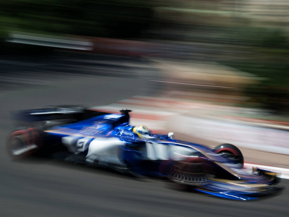 Foto zur News: Sauber wieder hinten: Ericsson schiebt's auf späte Updates