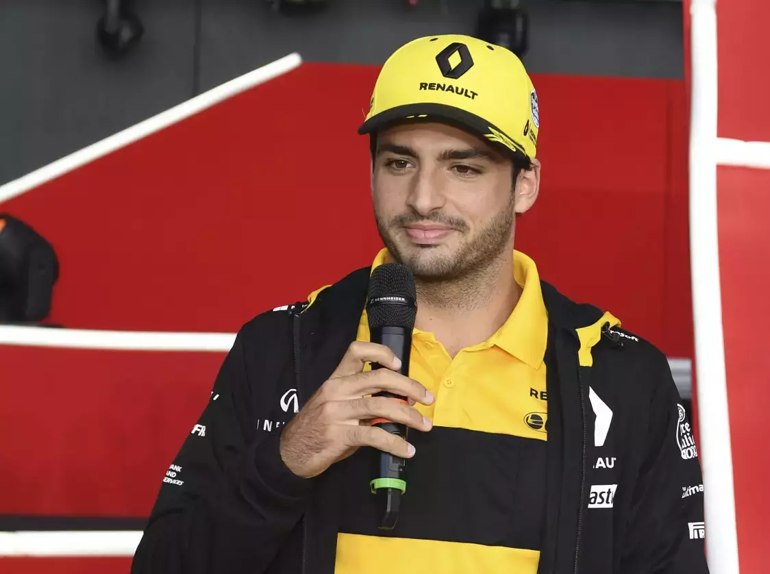 Foto zur News: Carlos Sainz gibt Entwarnung: Augeninfektion klingt ab