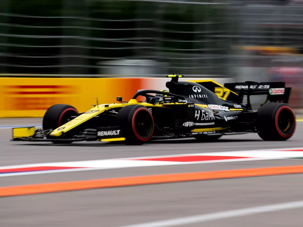 Foto zur News: Renault-Stallduell: Hülkenberg in Sotschi klar schneller als Ricciardo