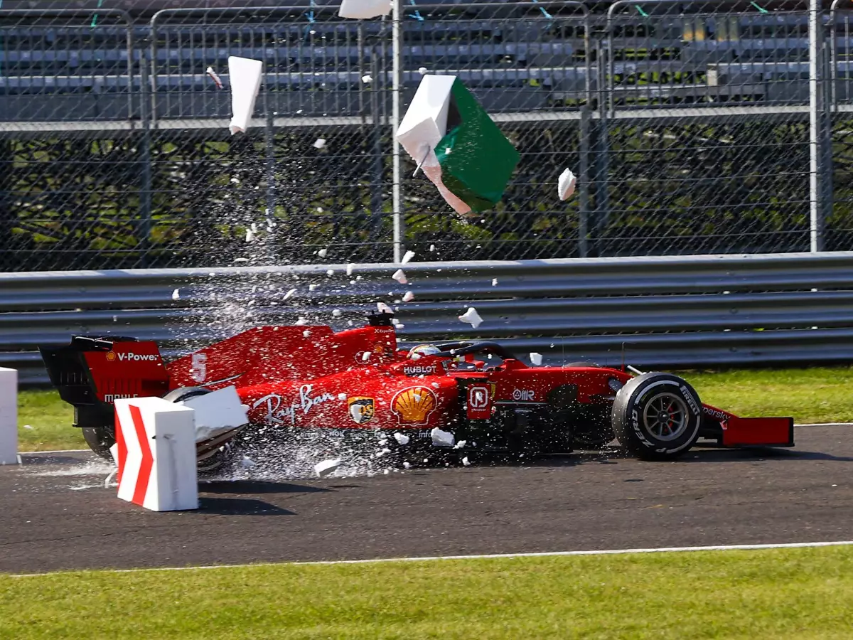 Foto zur News: Vettel nach neuem Ferrari-Tiefpunkt in Monza: "I mog nimma!"