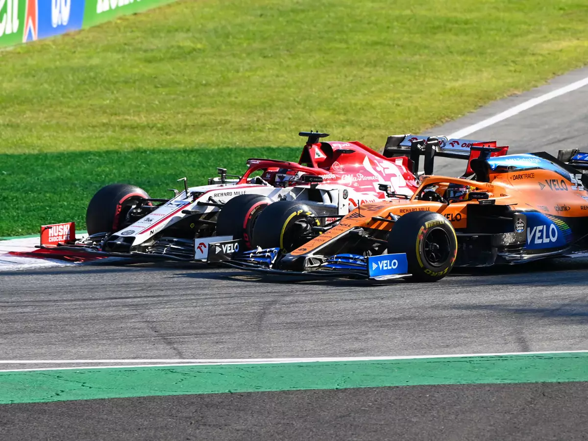 Foto zur News: Kimi Räikkönen von P2 auf P13 in Monza: Darum ging der "Iceman" unter