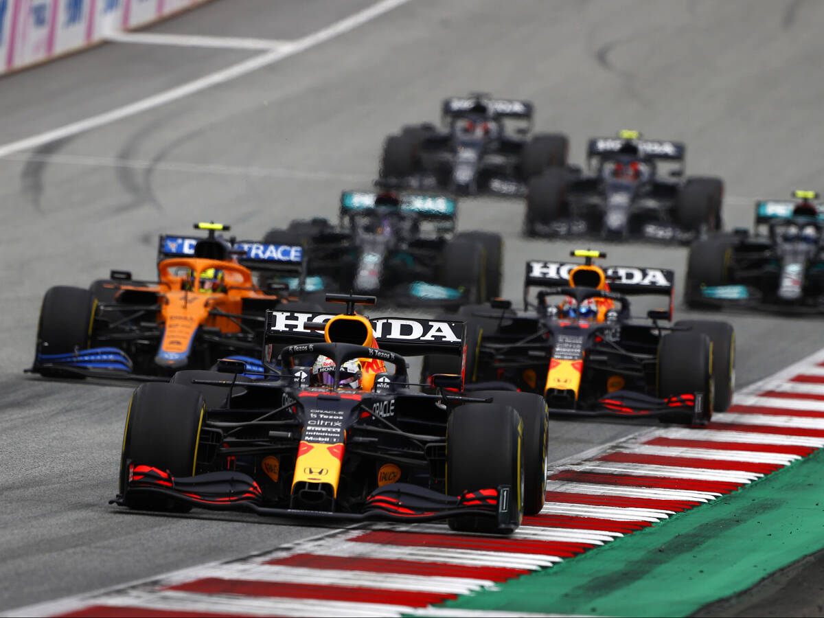 Foto zur News: Formel-1-Boss sicher: Ausreißer werden 2022 schnell eingefangen werden