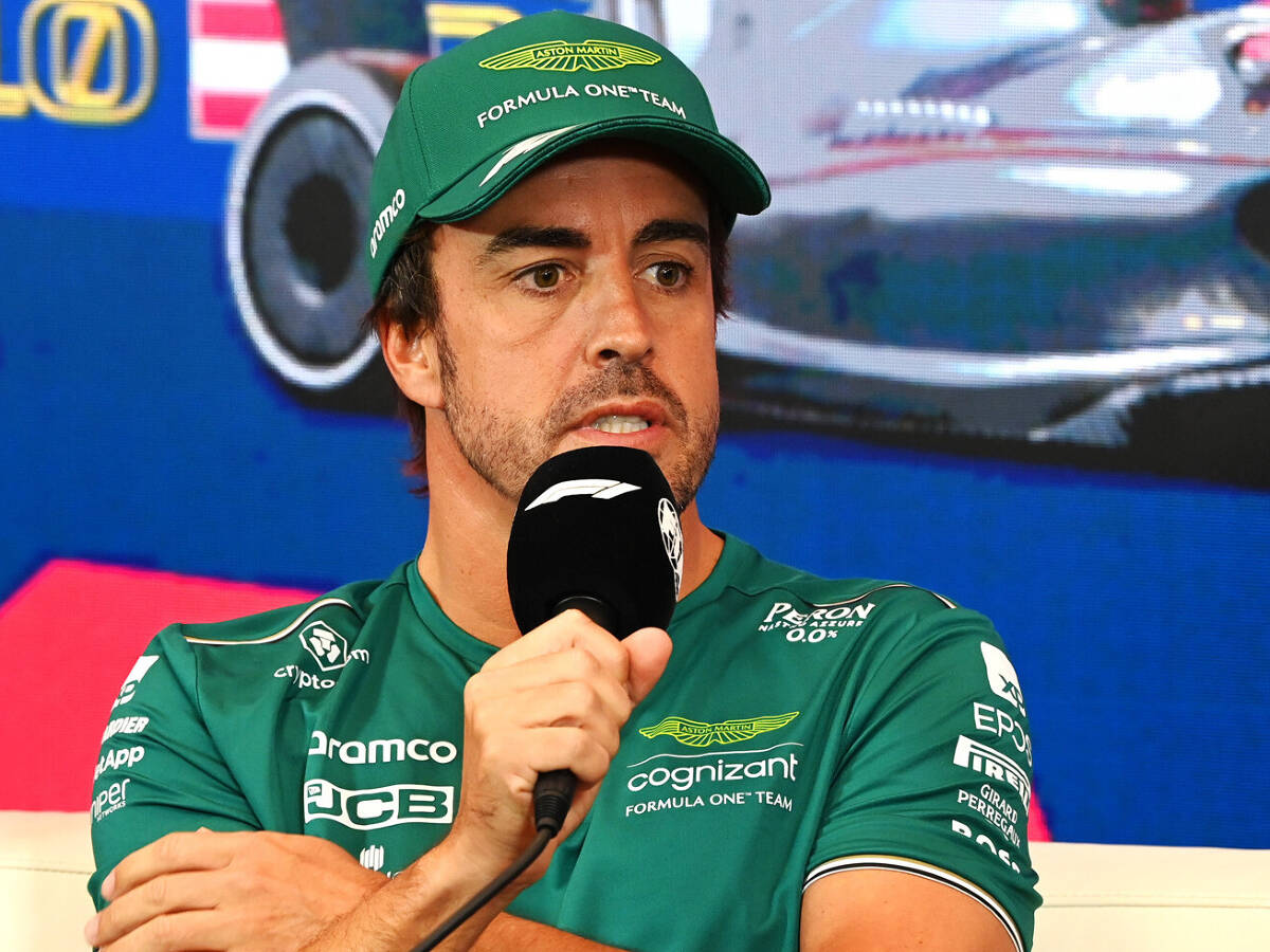 Foto zur News: Alonso kritisiert: Drei Testtage sind zu wenig für einen Sport wie die Formel 1