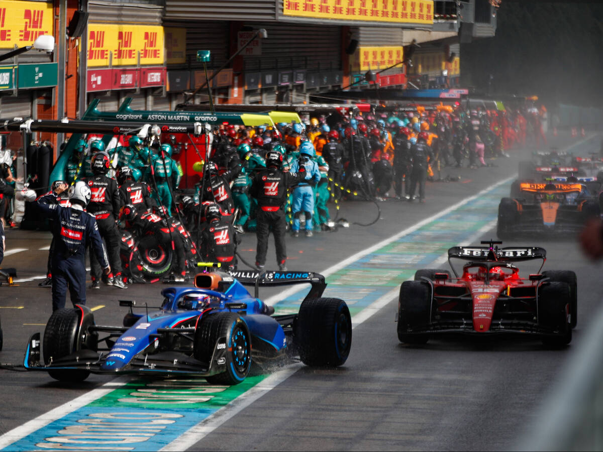 Foto zur News: Leclerc: Ferrari muss Boxenstopps wieder auf die Reihe kriegen