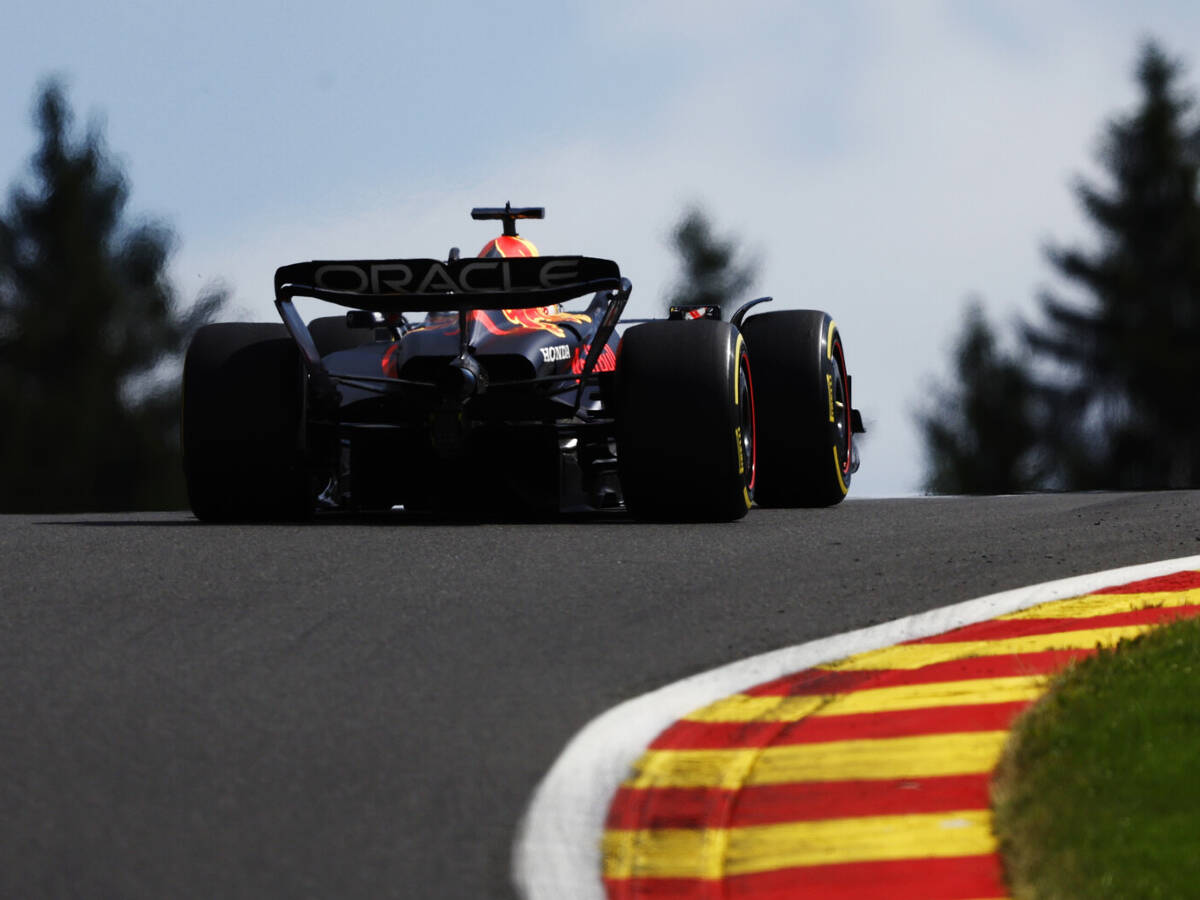 Foto zur News: Schrecksekunde für Max Verstappen in Eau Rouge: "Immer ein Albtraum!"