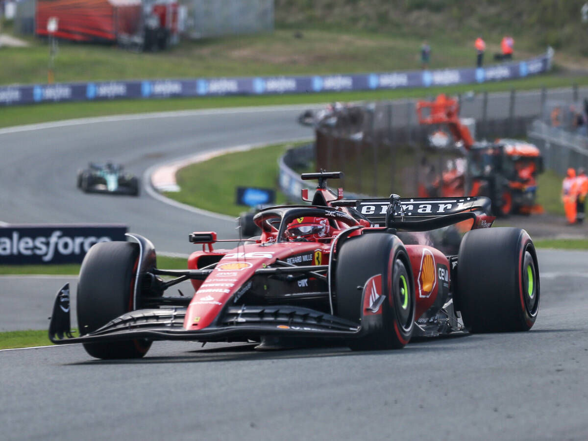 Foto zur News: Charles Leclerc über Aus: Unterboden nach Piastri-Kollision beschädigt