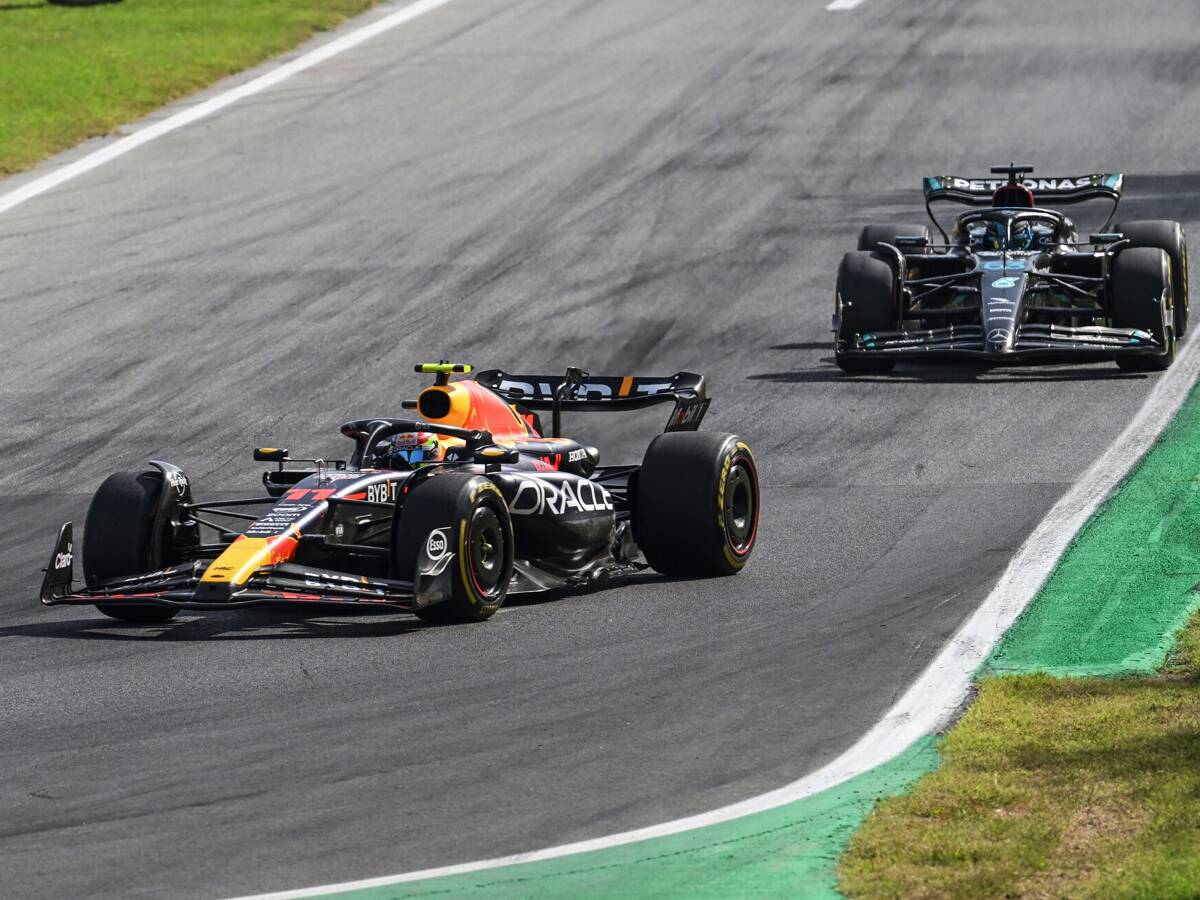 Foto zur News: Lewis Hamilton: Wie sehr schwächt Red Bull die Verkürzung in Singapur?