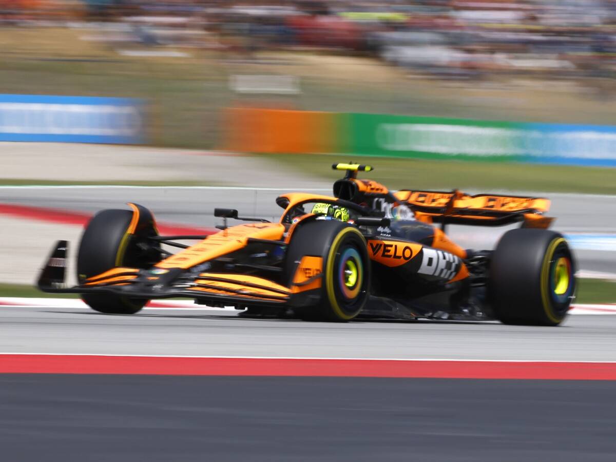 Foto zur News: Carlos Sainz: "McLaren hat im Moment keine Schwäche"