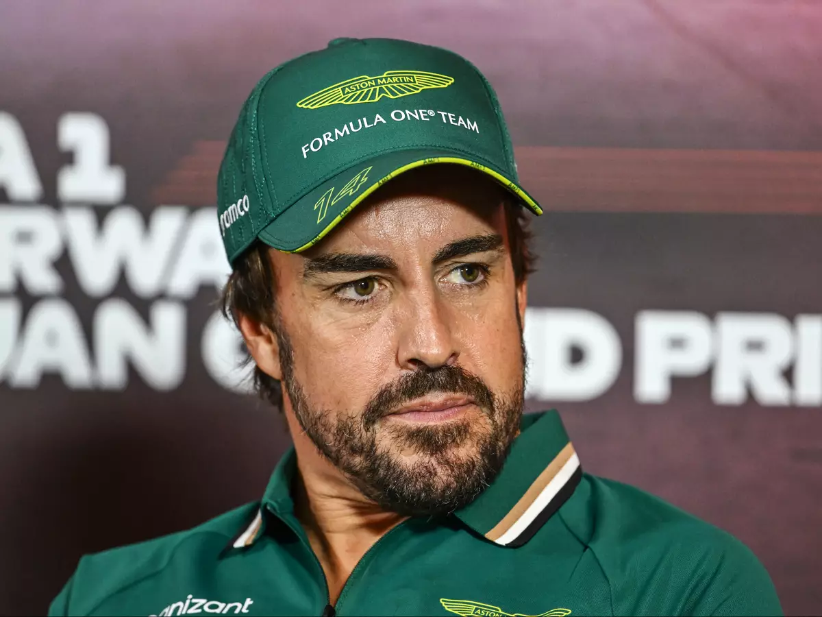 Foto zur News: Fernando Alonso: Fährt er nach der Formel 1 Le Mans im Valkyrie?