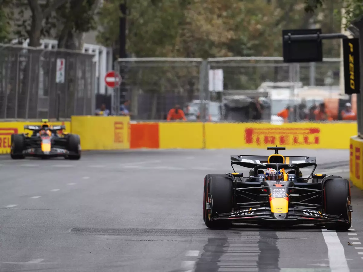 Foto zur News: Perez schlägt Verstappen erstmals seit 33 Rennen im Quali: "Speed ist im Auto"