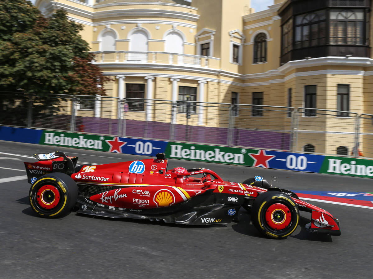 Foto zur News: Carlos Sainz: Auf seiner Leibstrecke ist gegen Leclerc kein Kraut gewachsen