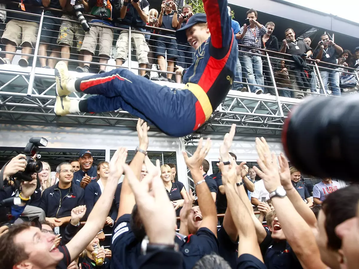 Foto zur News: Wie Sebastian Vettel: Formel-1-Fahrer mit Debütsiegen für mehrere Teams