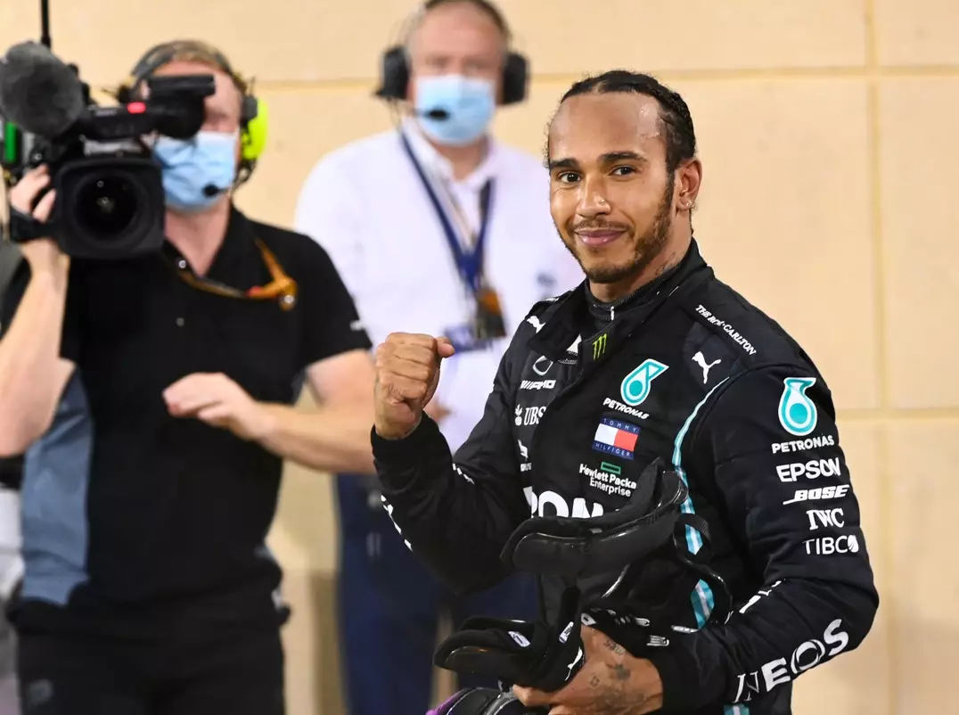 Foto zur News: Hamilton über Mercedes-Abschied: "Man ist ein Leben lang Teil des Teams"